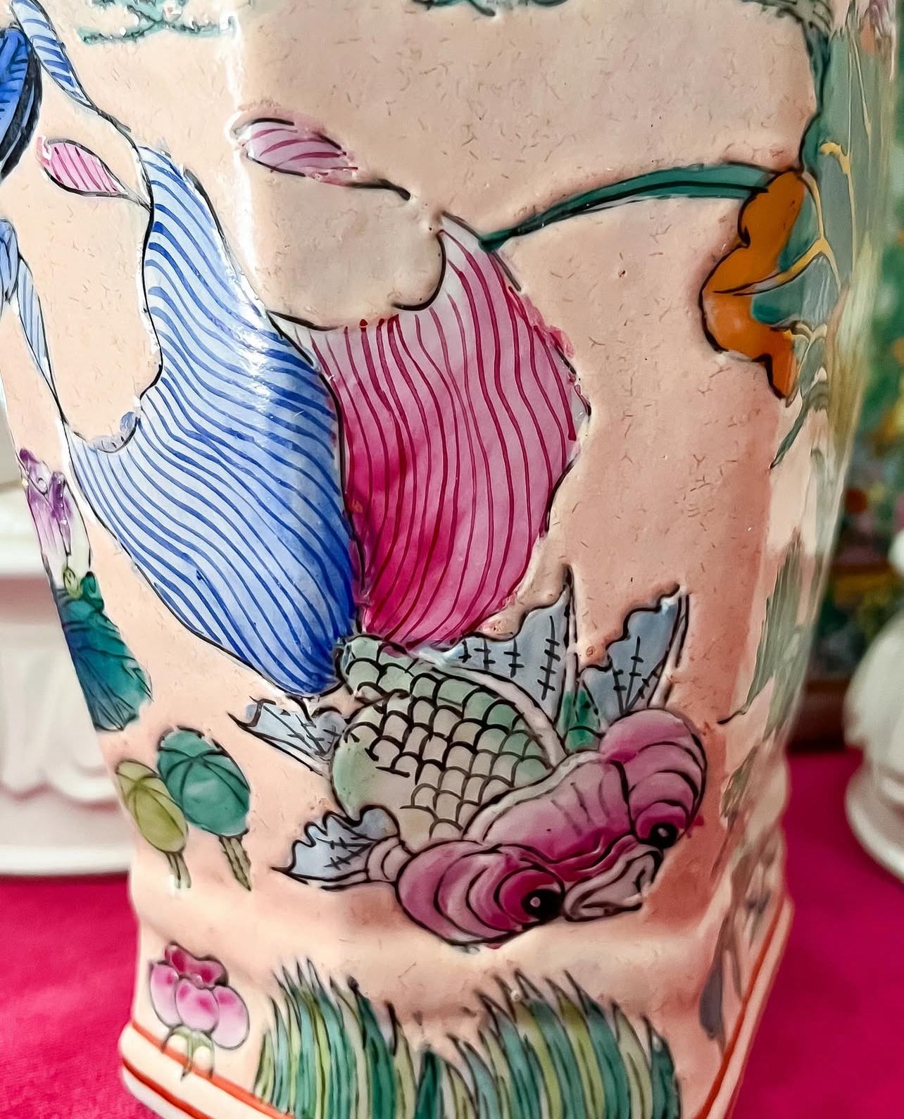 Vintage chinoiserie vase