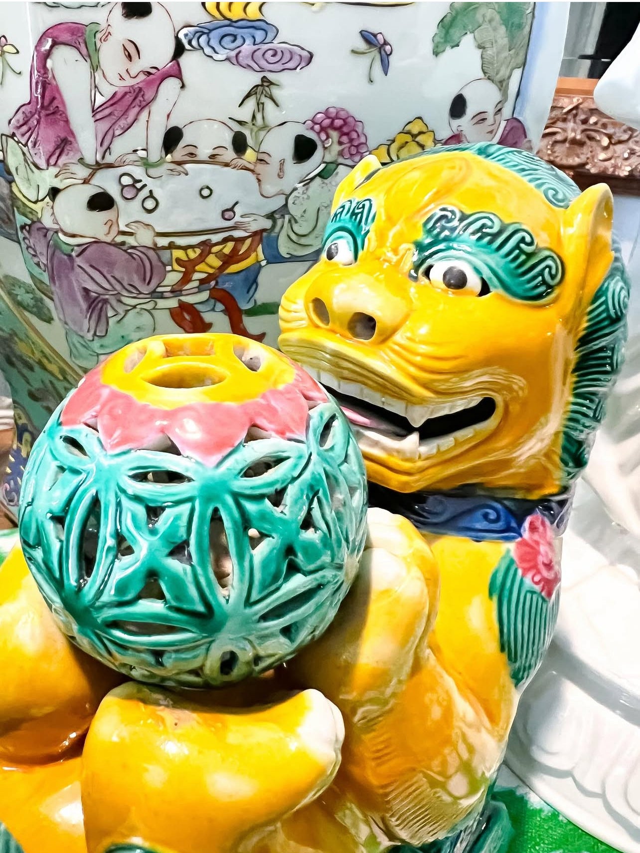 Foo dogs