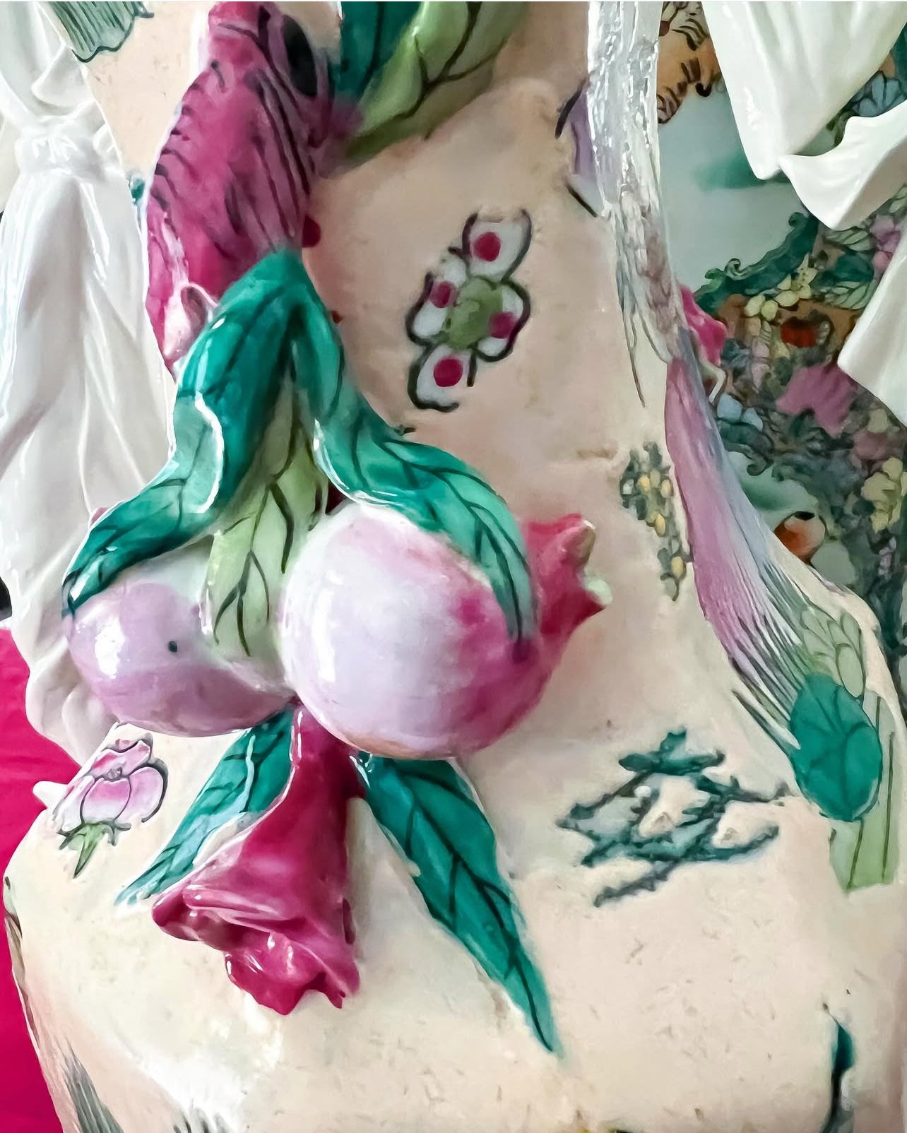 Vintage chinoiserie vase