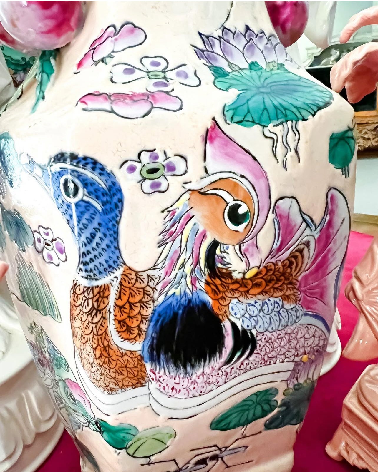 Vintage chinoiserie vase