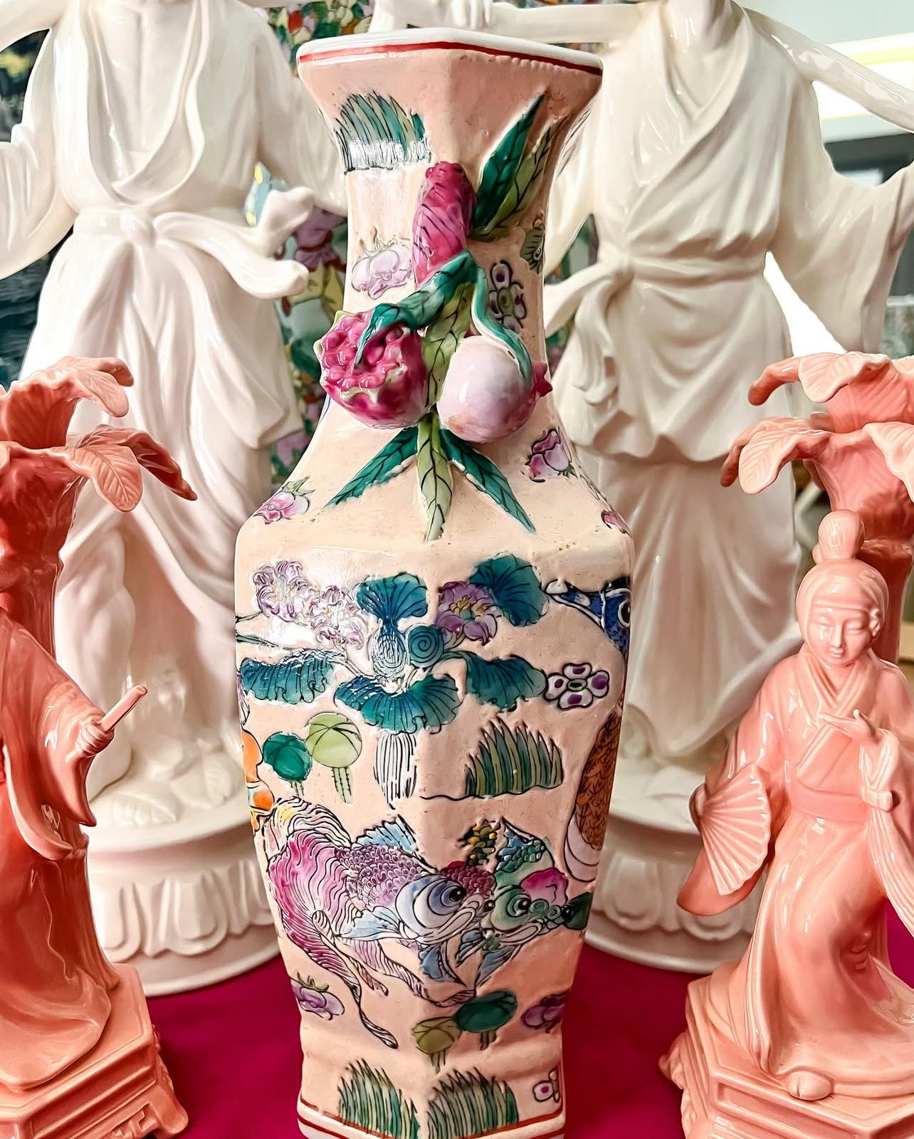 Vintage chinoiserie vase