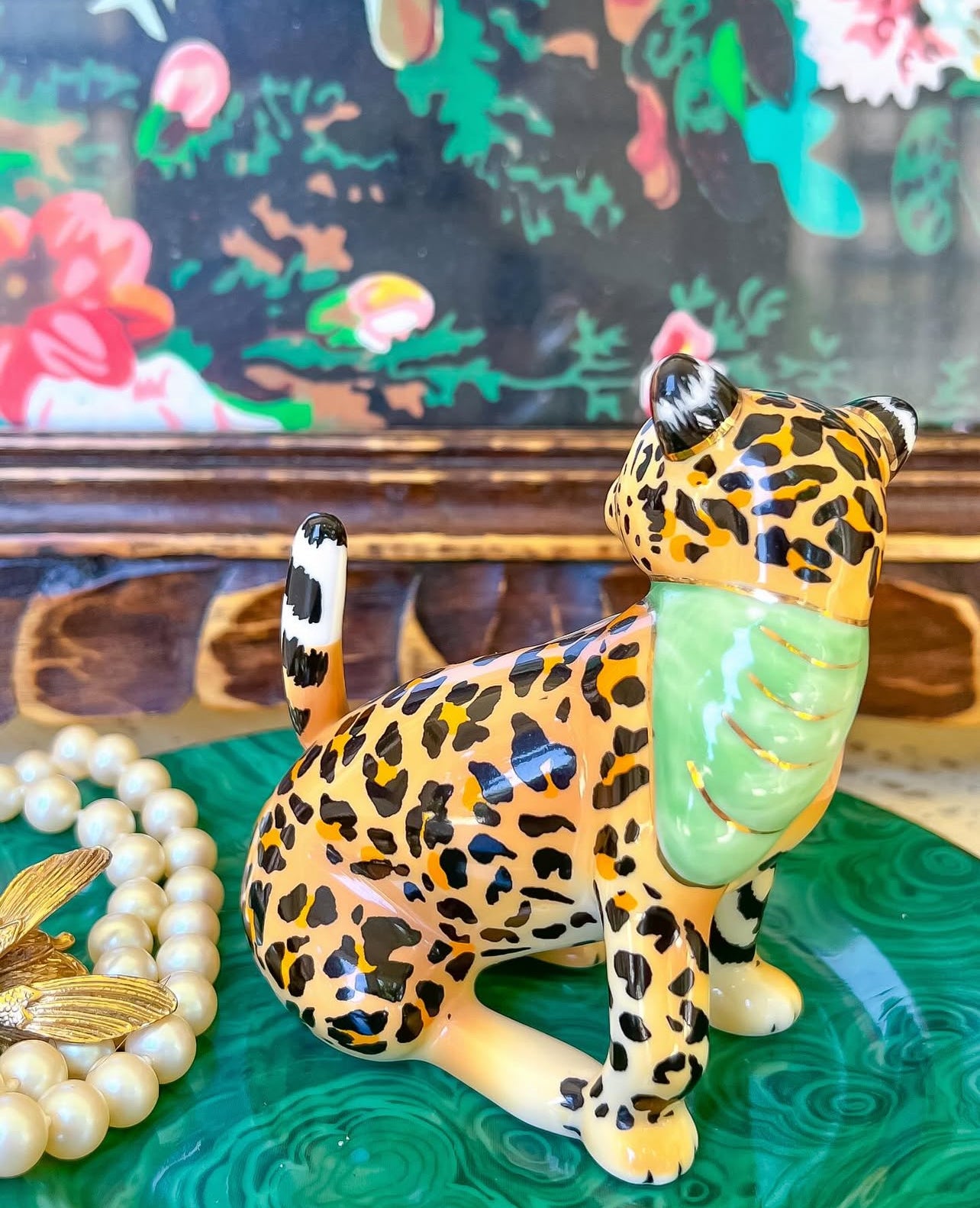 Lynn Chase Jaguar Jungle ring holder
